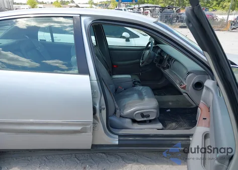 2000 Buick Park Avenue z USA, uszkodzony, nr VIN 1G4CW54K6Y4285405